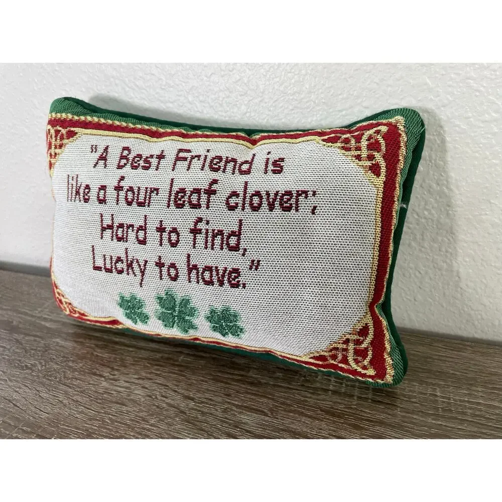 Irish Shamrock Quote Friend Throw‎ Pillow Red Green Vintage Lucky to Have USA S